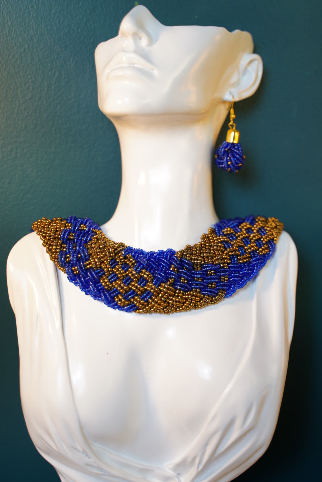 ROYALTY SET